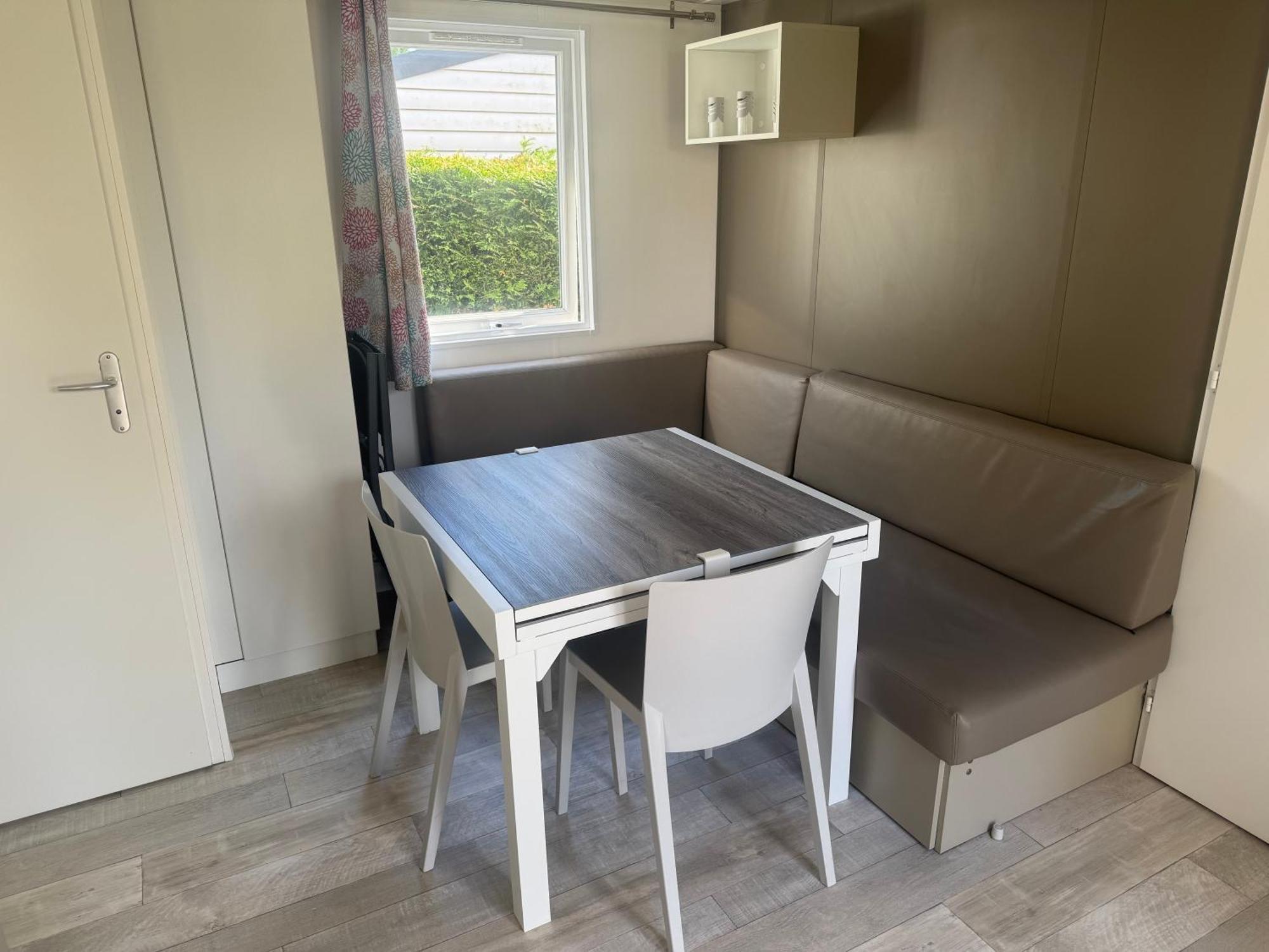 Campsite Mobil 7 Couchages